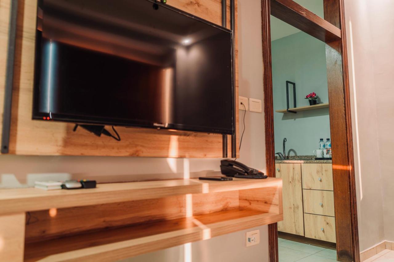 Baden Hotel Suites Amman Buitenkant foto