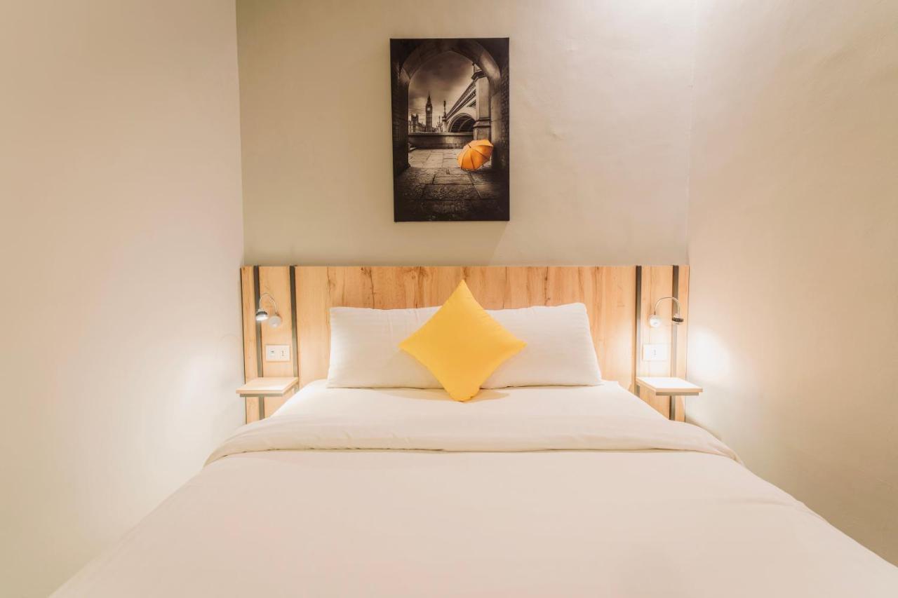 Baden Hotel Suites Amman Buitenkant foto