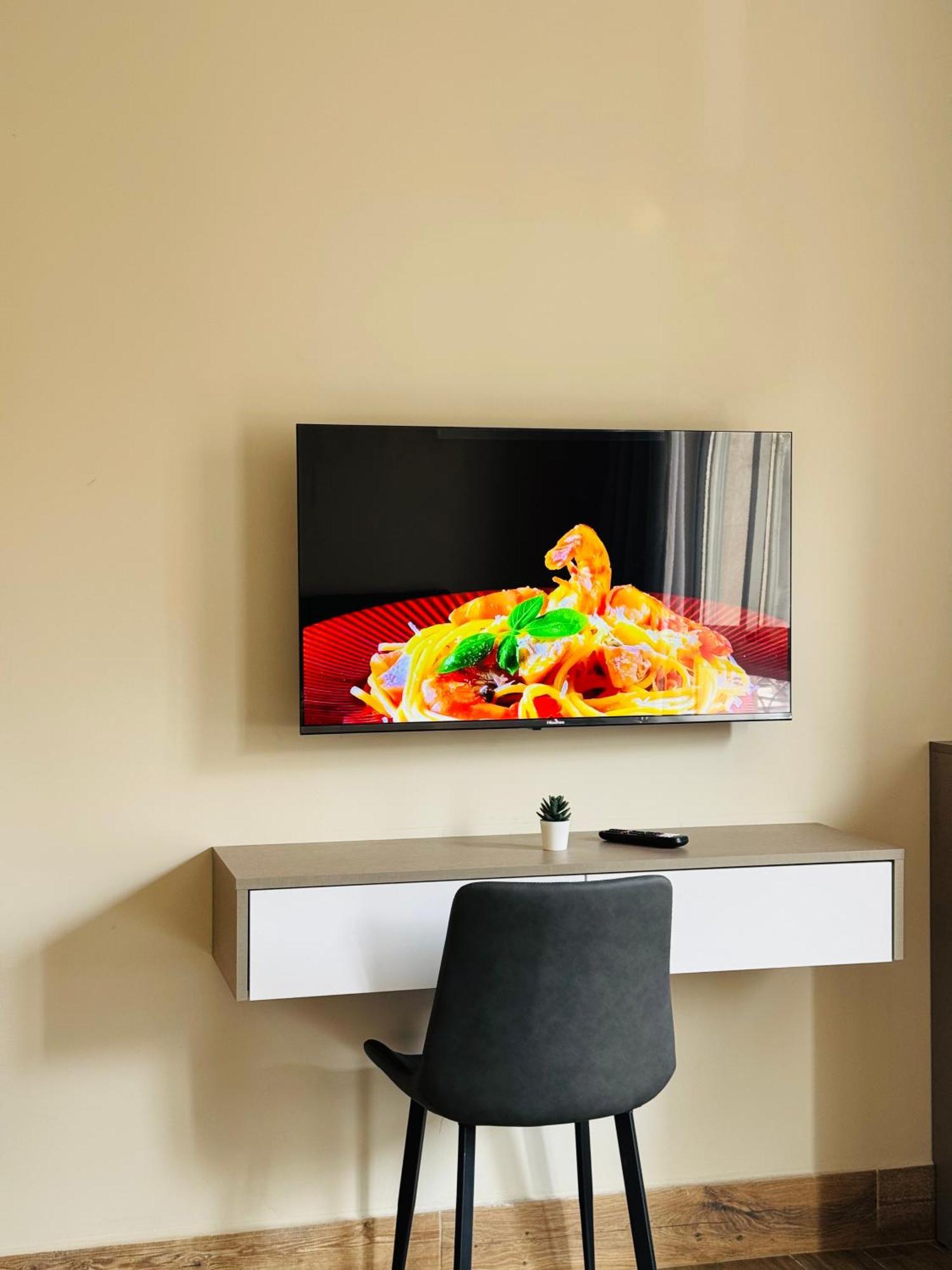 Baden Hotel Suites Amman Buitenkant foto